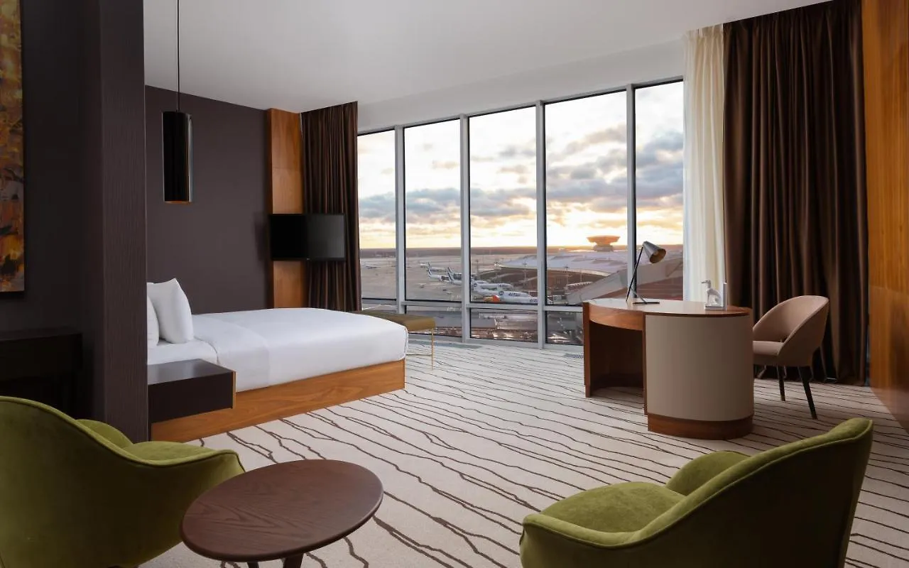 Doubletree By Hilton Moscow - Vnukovo Airport Hotel 4*,